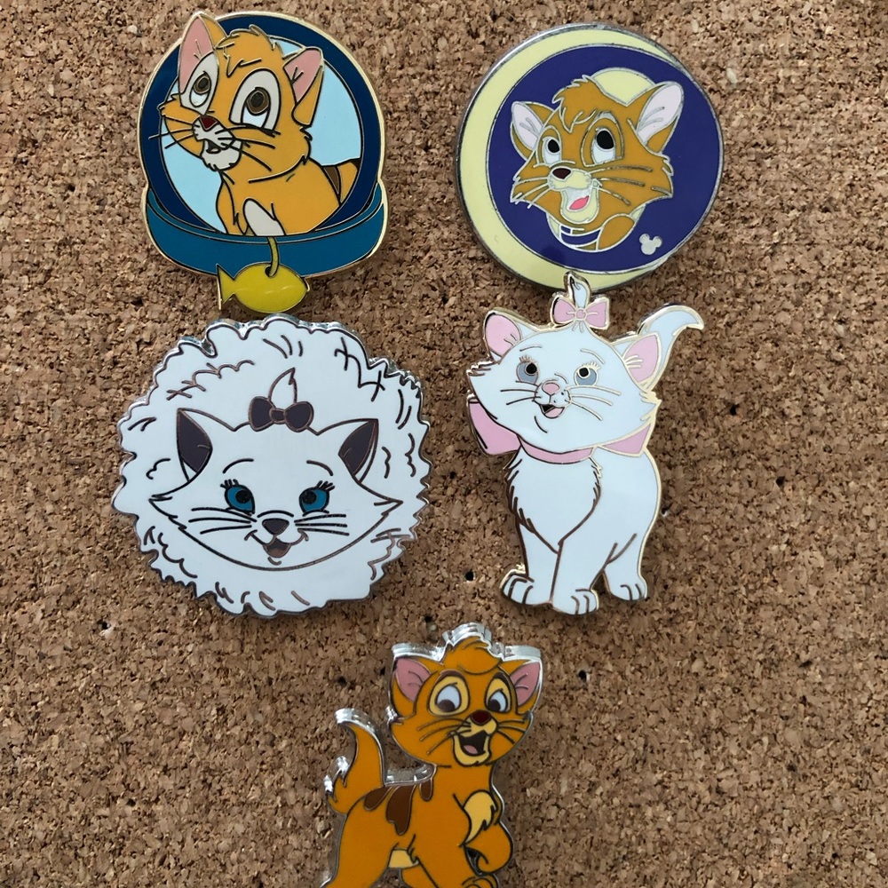 Disney Cat Pin Lot 🐭🐱